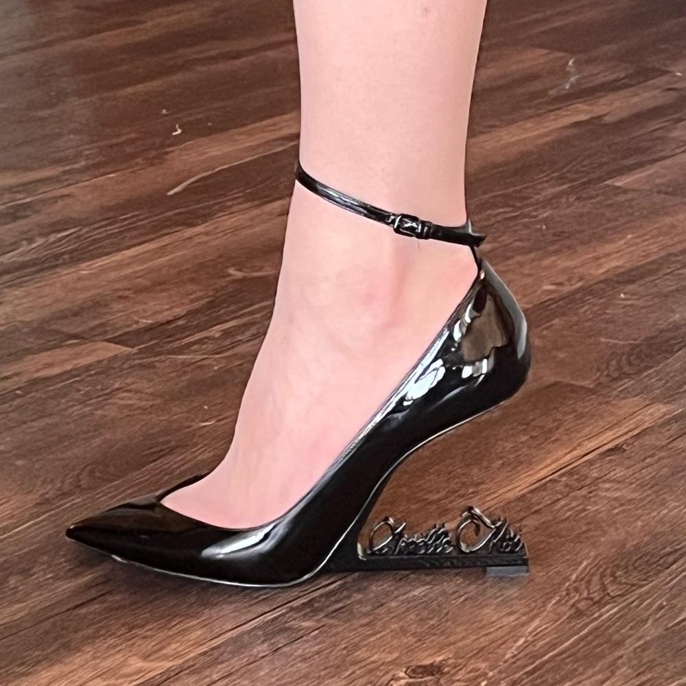 YSL Appelle Moi patent leather black floating Appelle Moi heels ankle strap